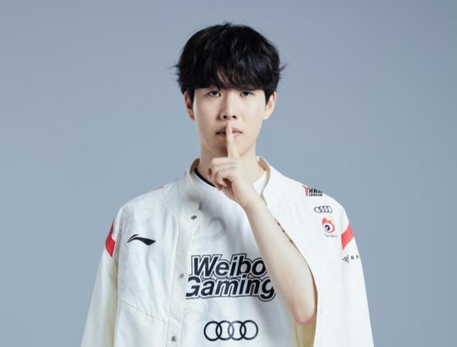 却依然出现 却依然出现